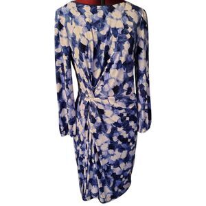 London Times Twist Front Overlay Round Neckline Long Sleeves Below Knee Size 10.